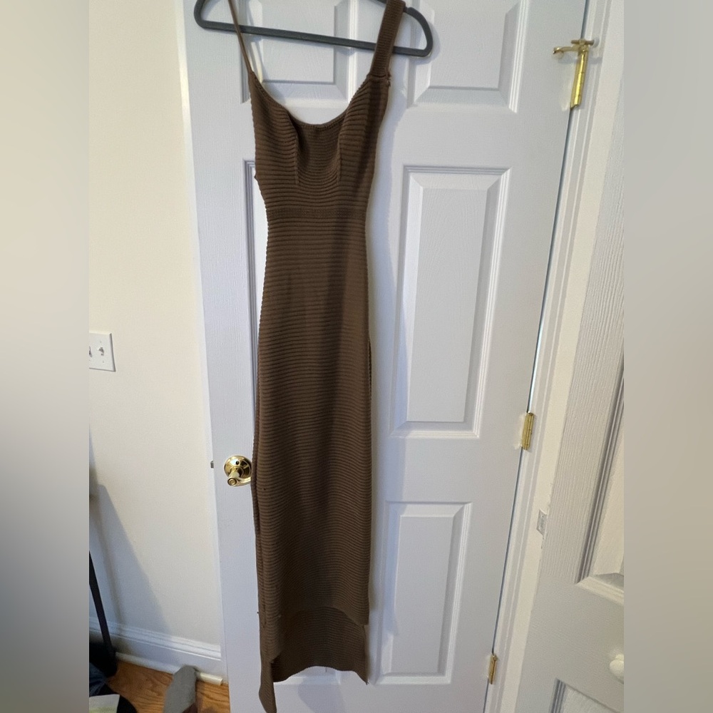 Data Dress View 4